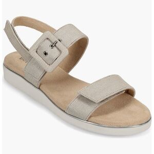 Vaneli Light Tan Sandals